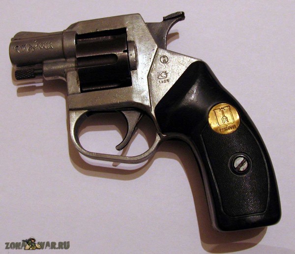 револьвер 152