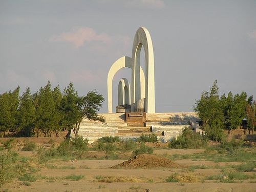 Город учкудук узбекистан фото