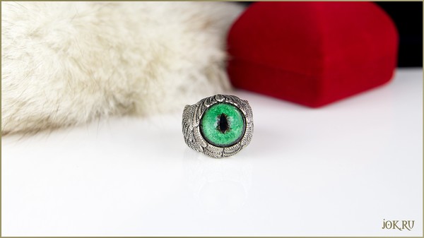 Кольцо крылья с зеленым глазом кота Небелунга красивой голубой кошки купить оригинальное украшение для магических обрядов в мастерской Джокер